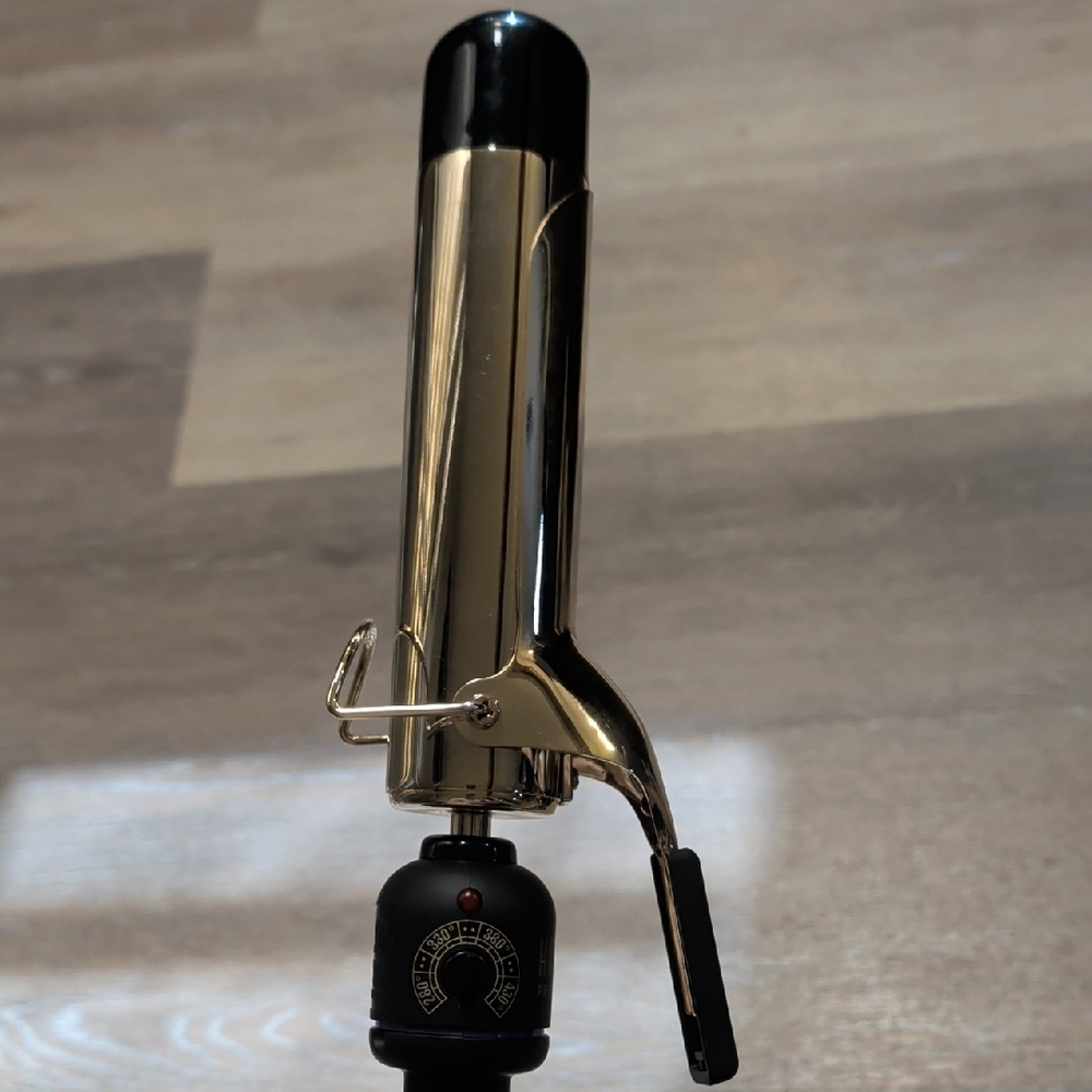 Hot Tools Curling Iron - Picture 4 of 4